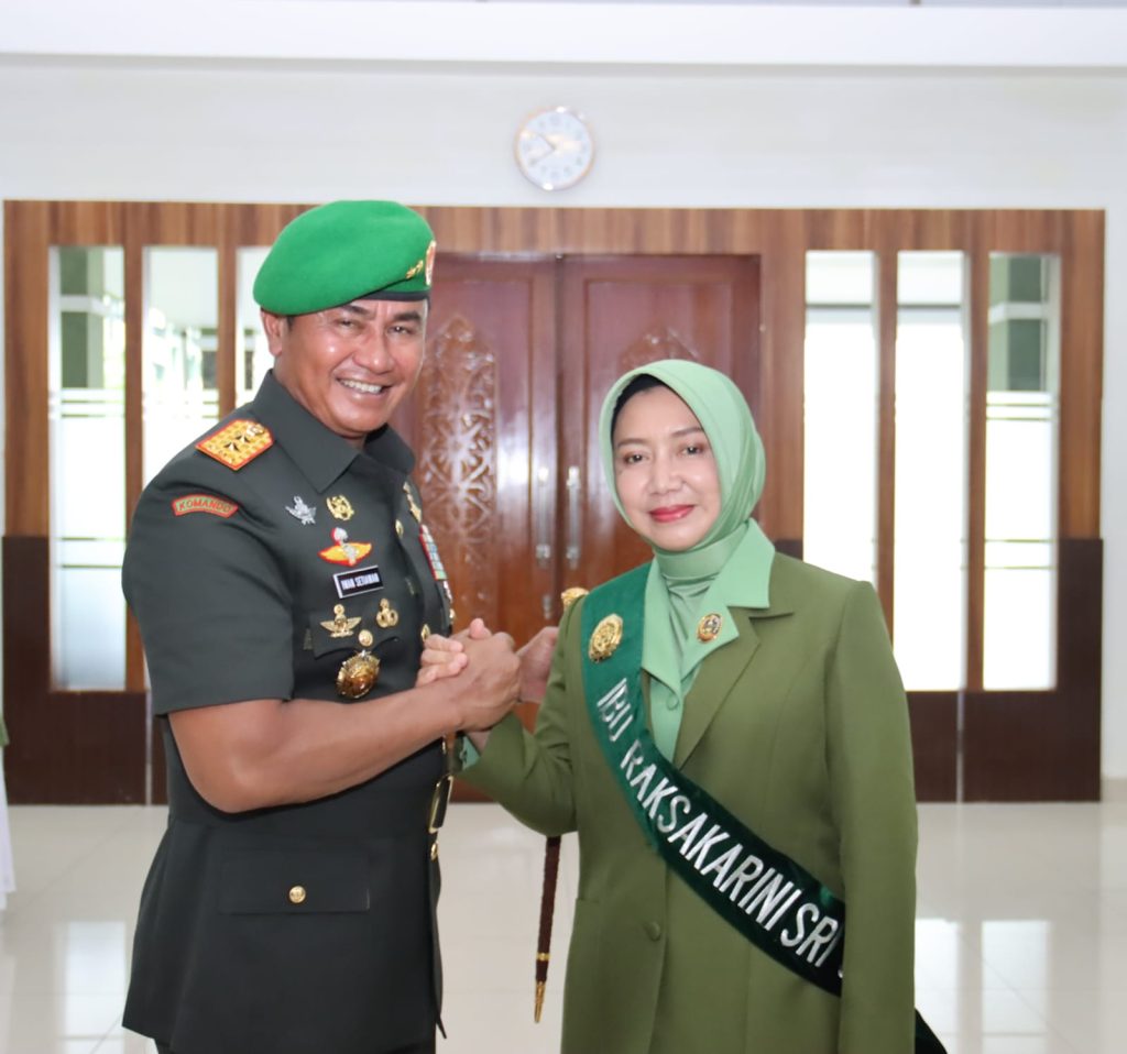 Pangdam XII/Tpr Kukuhkan Ny. Beti Iwan Setiawan Sebagai Ibu Raksakarini Sri Sena