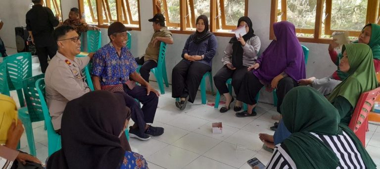 Jumat Curhat, Kapolsek Nuhon Sampaikan Ini
