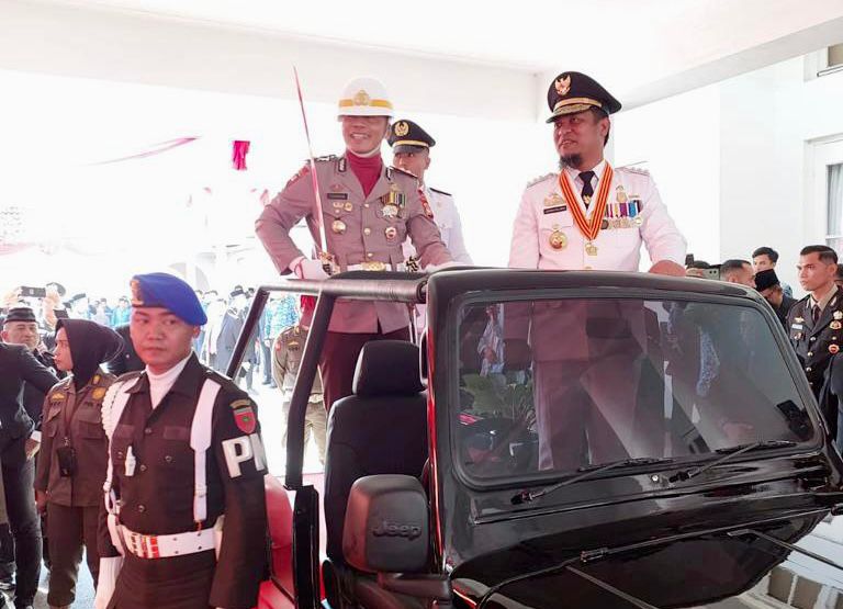 Danyon Ichsan Sukses Jalankan Amanah Komandan Upacara 17 Agustus di Rujab Gubernur Sulsel