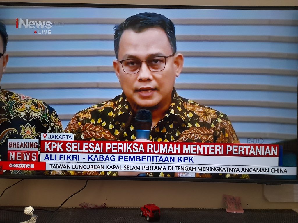 KPK Temukan 12 Senpi di Rumah Dinas Mentan Syahrul Yasin Limpo