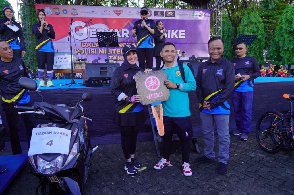 Ketua DPRD Sulsel Ikut Gebyar Fun Bike Hut Polisi Militer TNI Angkatan Laut