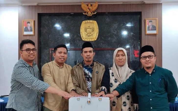 KPU Makassar Resmi Umumkan 50 Caleg DPRD Kota Terpilih Periode 2024 – 2029