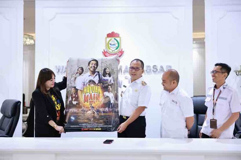 Walikota Support Sineas Lokal Makassar ‘Keluar Main 1994’