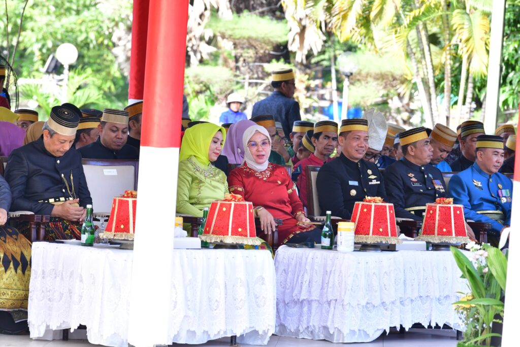 Ketua DPRD Sulsel Hadiri Upacara Peringatan Hari Pendidikan Nasional