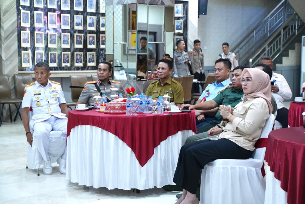 Ketua DPRD Sulsel Ikuti Zoom Meeting Grand Launching Aplikasi Digitalisasi Layanan Perizinan Penyelanggaraan Event
