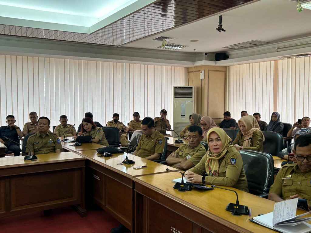 Sekertariat DPRD Sulsel Ikuti Apel yang Dipimpin Pj Gubernur Secara Virtual