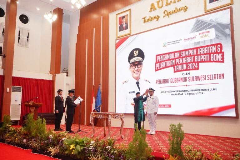 Pj Gubernur Sulsel Lantik Pj Bupati Bone