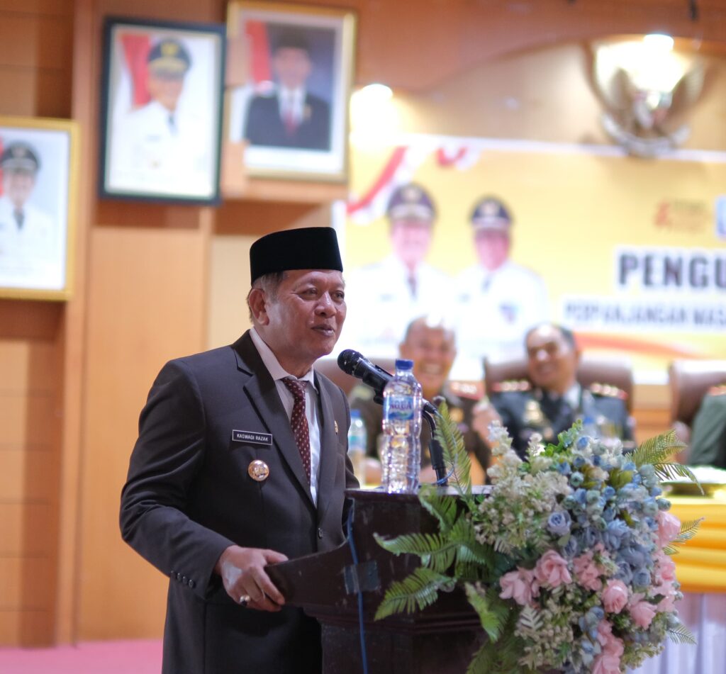 Pengukuhan Perpanjangan Masa Jabatan Kepala Desa