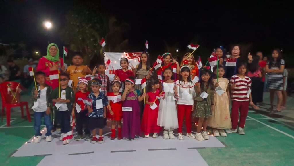 Sambut HUT ke-79 RI, Warga RW 06 Kel Sudiang Gelar Berbagai Lomba Hingga Fashion Show.