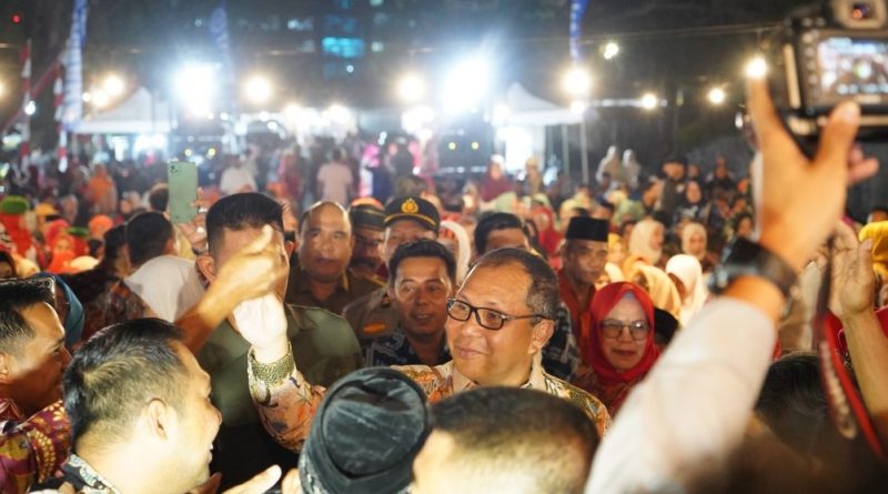 Walikota Makassar Hadiri Malam Puncak Perayaan HUT Ke 79 RI Tingkat Kecamatan Biringkanaya