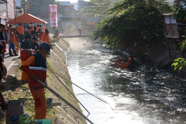 Pjs Walikota Makassar Pimpin Pembersihan Kanal Bara-Baraya