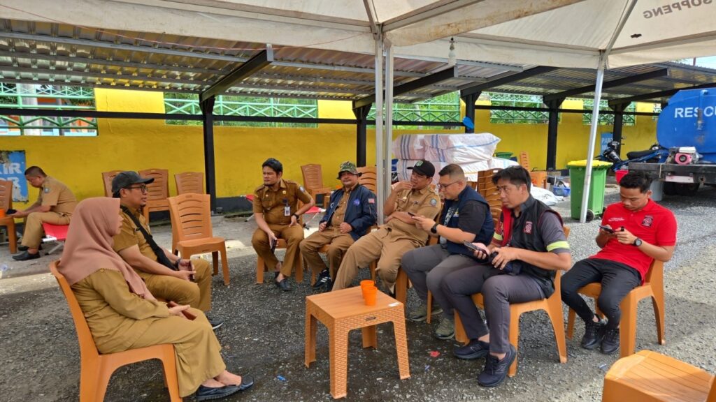 Pemkab Soppeng Pantau Langsung Pendistribusian Bantuan Pasca Bencana