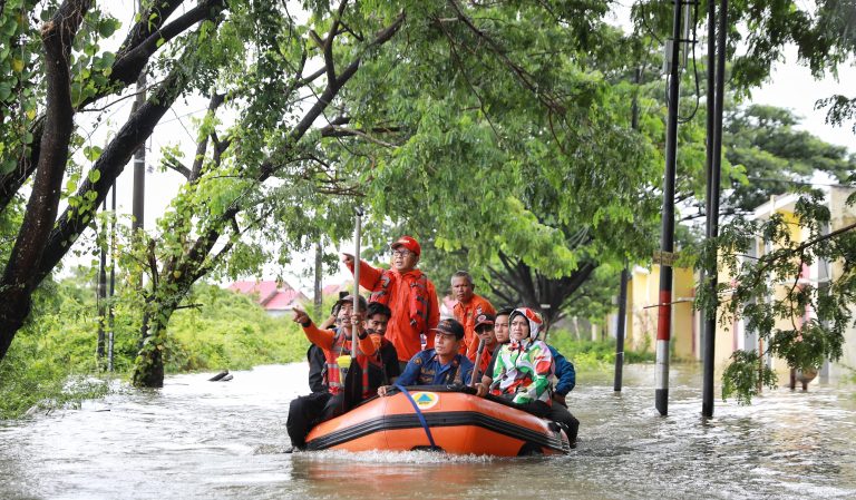 Danny Intruksi OPD Siaga Banjir 24 Jam, Beri Pelayanan Terbaik untuk Korban
