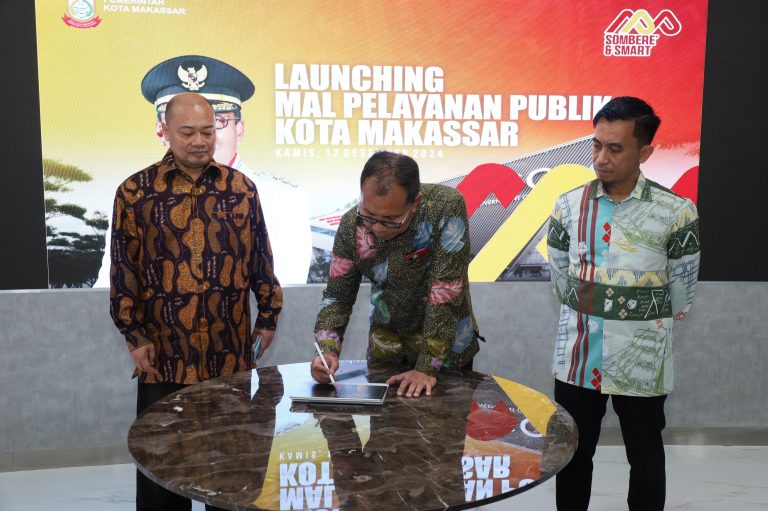Menteri PAN-RB Resmikan MPP Makassar ‘Sombere and Smart’