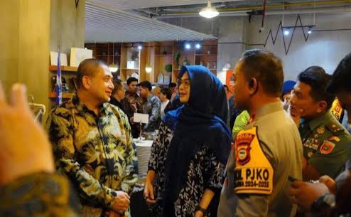 Ketua DPRD Sulsel Hadiri Peresmian American Corner Makassar