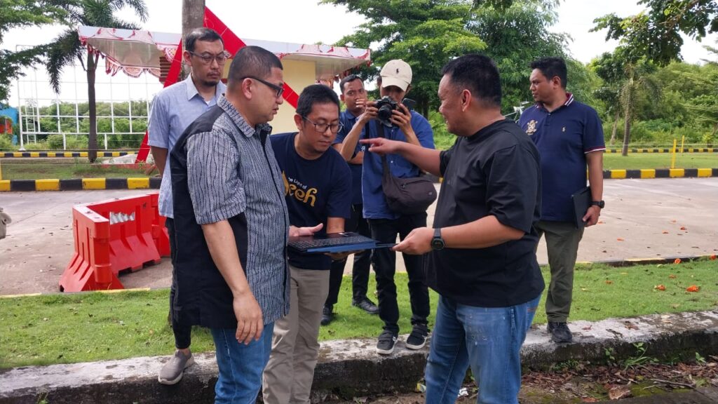 Walikota Makassar Munafri Arifuddin Tinjau Lokasi Rencana Pembangunan Stadion di Untia