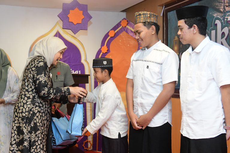 Wakil Walikota Makassar Hadiri Buka Puasa Bersama ASITA