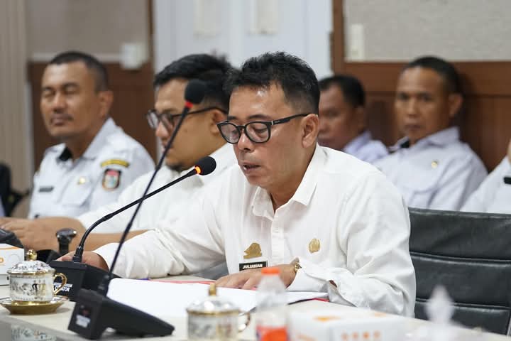 Camat Biringkanaya Hadiri Monev Komisi A DPRD Makassar