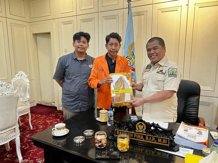 Rahman Pina Terima Mahasiswa UNM
