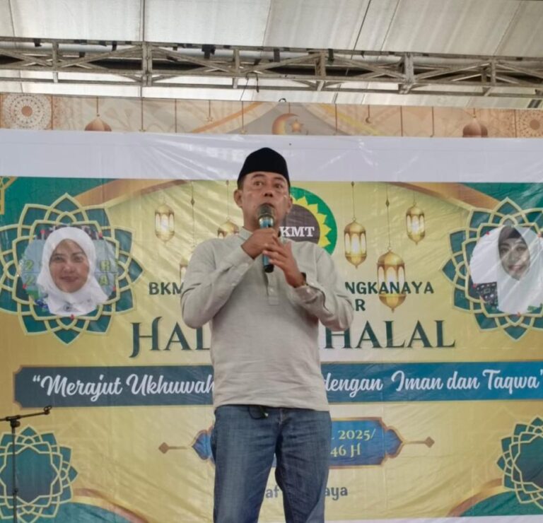 Camat Juliaman Hadiri Halal Bi Halal BKMT Kecamatan Biringkanaya