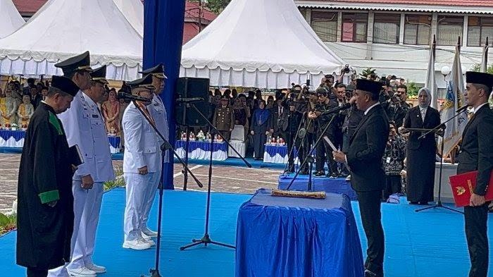 Gubernur Sulteng Anwar Hafid Lantik Bupati-Wakil Bupati Banggai dan Parimo