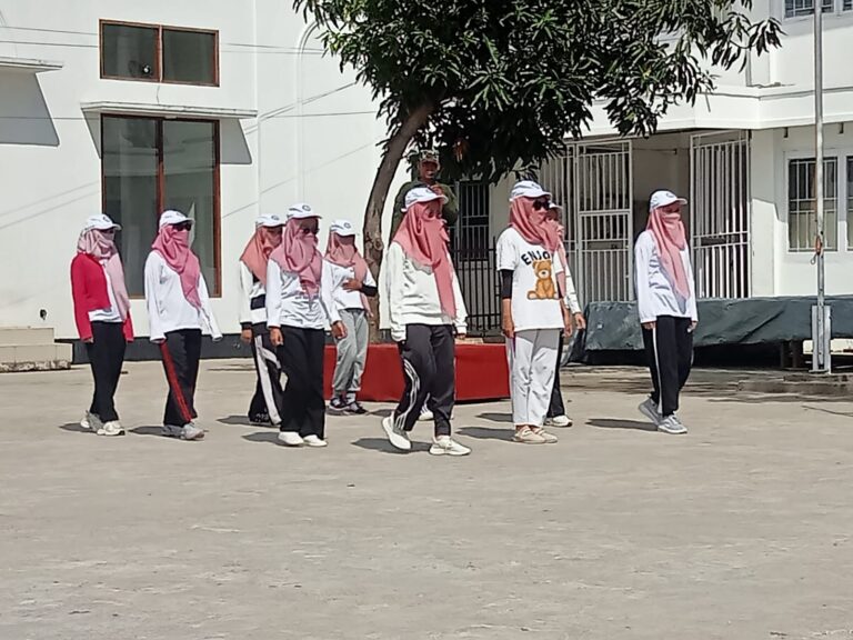 Sivitas Laniang Ikuti Latihan Dasar Kedisiplinan