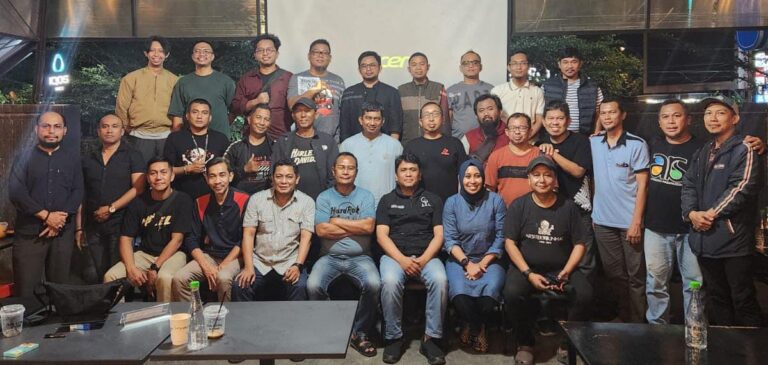 Ngopi Bareng Kanda Ketum: Menyatukan Gagasan, Menyusun Arah Baru IKA Arsitektur Unhas
