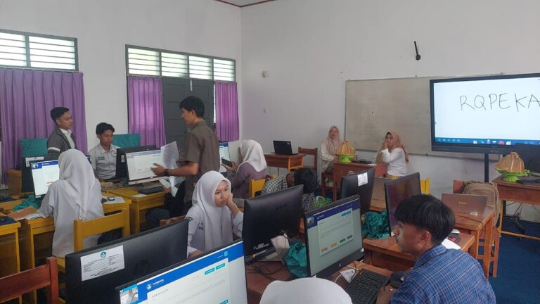 Rosdiana : 5 Siswi SMAN 10 Maros Jadi Finalis OSN