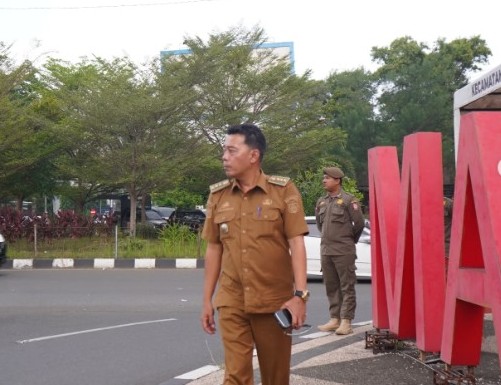 Camat Biringkanaya Rutin Patroli dan Pembinaan Anjal di Simpang Lima Bandara