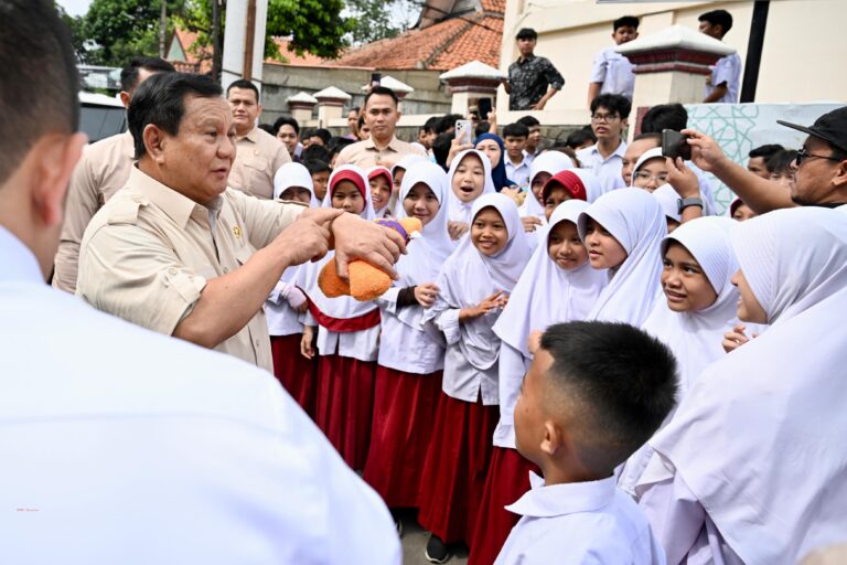 Anggaran Pendidikan 2026 Rp757,8 Triliun, Naik 9,8 Persen dari Outlook 2025
