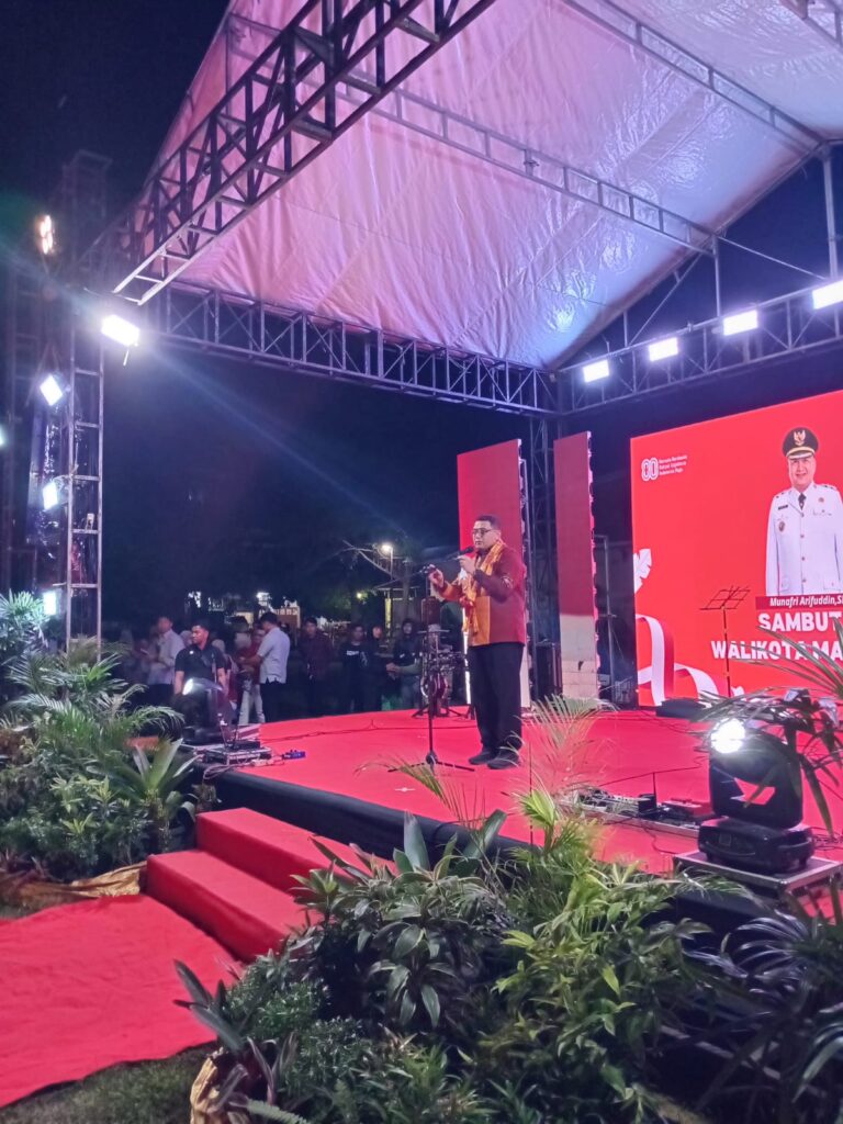 Hadiri Pesta Rakyat Merdeka Fest, Walikota Munafri Ajak Warga Tamalanrea Sukseskan Program Pemkot Makassar