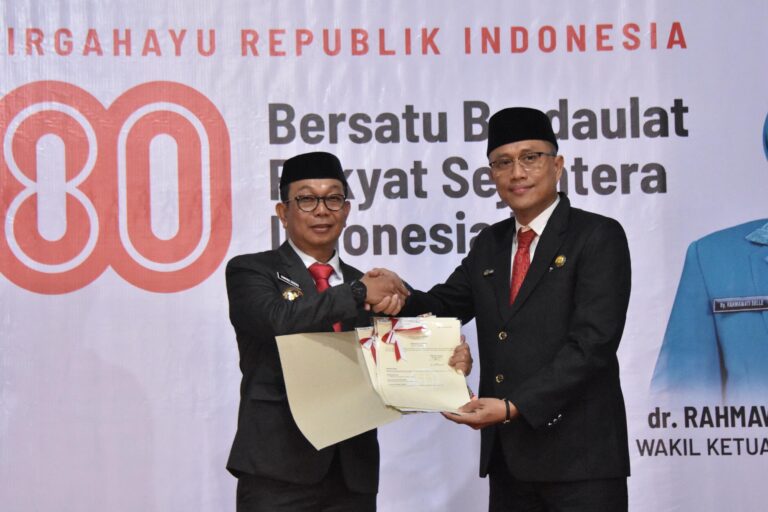 Hadiri Malam Resepsi HUT Ke-80 RI, Bupati Suwardi Haseng Paparkan Capaian Strategis Pemkab Soppeng