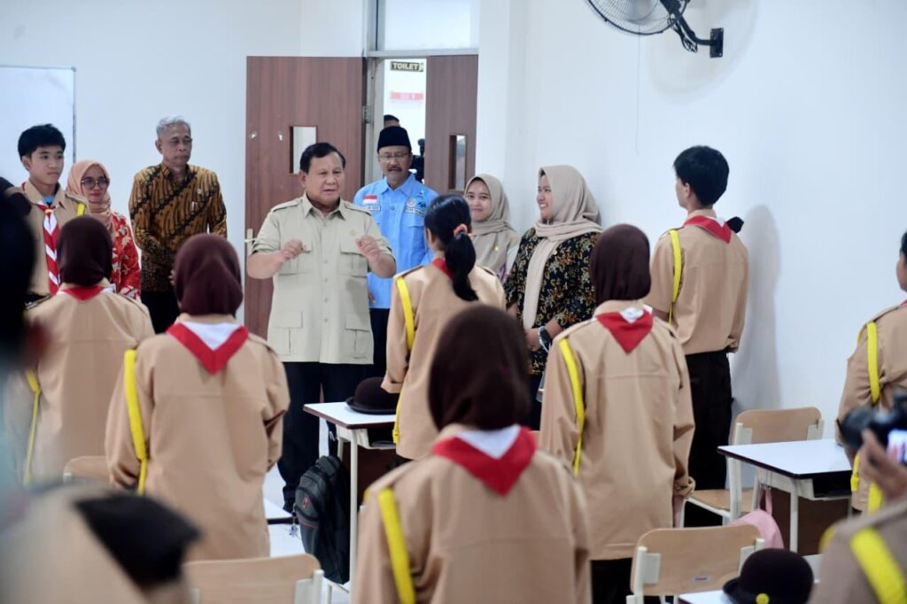 Presiden Prabowo Pastikan Fasilitas Layak, 100 Sekolah Rakyat Sudah Beroperasi