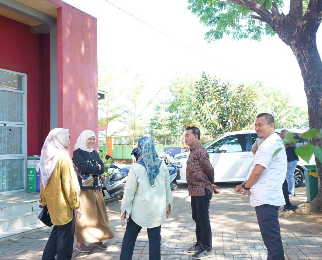 Sambangi Untia, Aliyah Mustika Disambut Hangat Camat Biringkanaya