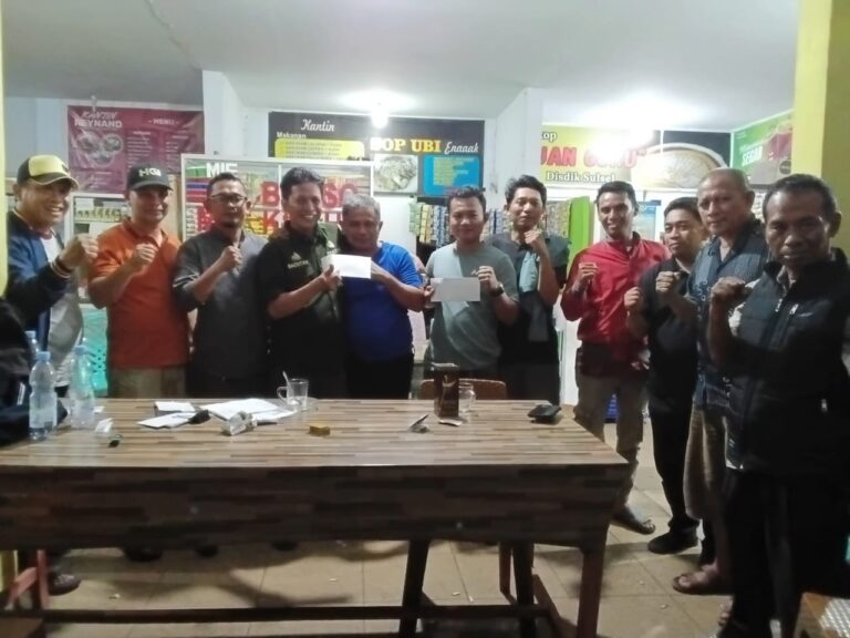 Diikuti 20 Pasang Pemain, Warkop Tuan Guru Disdik Sulsel Sukses Jadi Tuan Rumah Liga Mini Domino Sport