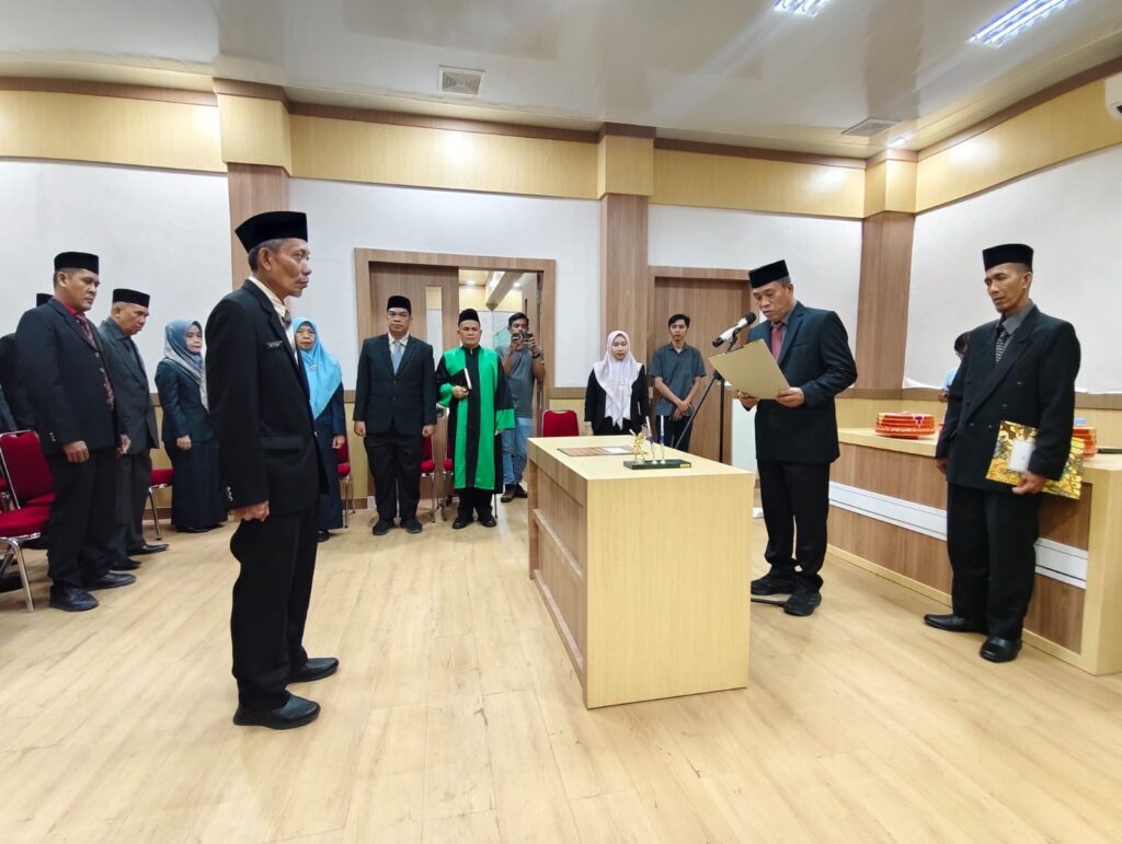 Pj Sekda Pimpin Pelantikan Pejabat Struktural dan Fungsional Lingkup Pemkab Soppeng