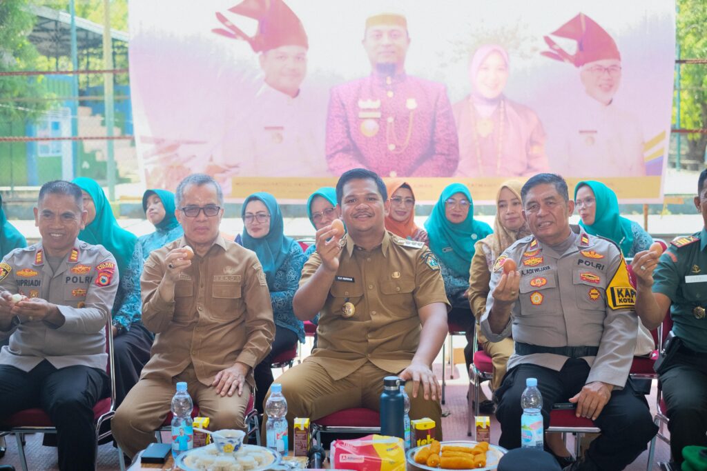 Bupati Bantaeng Hadiri Gerakan Gemar Makan Telur