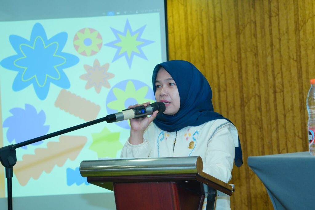 Rezeki Nur Gelar Sosialisasi Peraturan Daerah Kota Makassar No.9 Tahun 2004