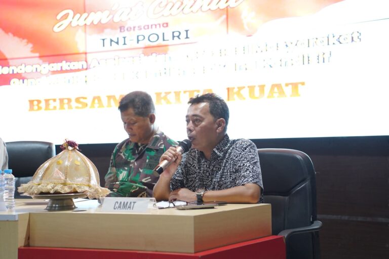 Camat Biringkanaya Juliaman Fasilitasi Jumat Curhat Polda Sulawesi Selatan