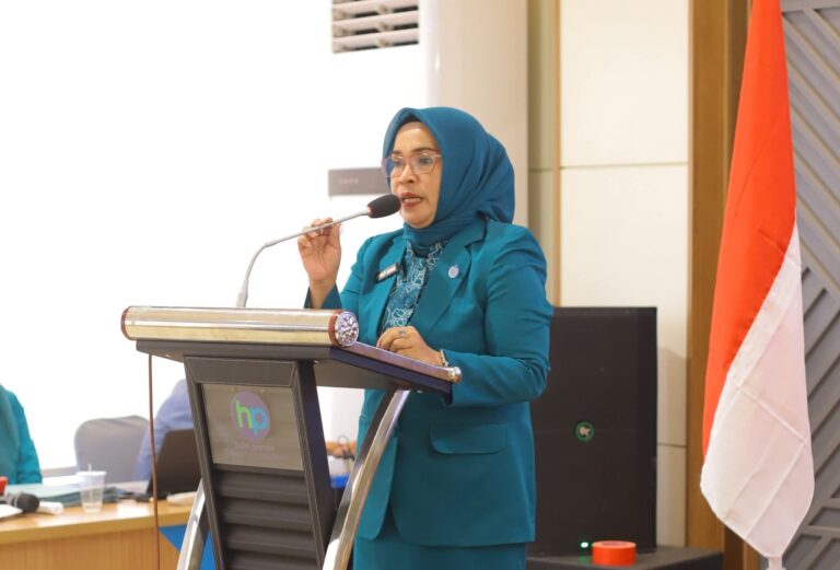 Ketua TP PKK Kecamatan Biringkanaya Lantik Ketua TP PKK dan Bunda PAUD Kelurahan