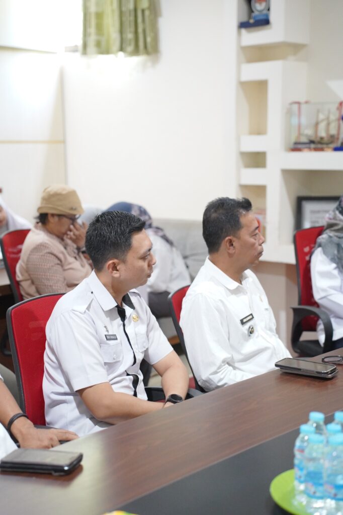 Camat Biringkanaya Juliaman Sambut Hangat Kunjungan Ketua TP-PKK Kota Makassar