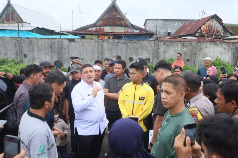 Tinjau Lokasi PLTSa, Munafri : Pemkot Makassar Akan Fasilitasi Pertemuan antara PT SUS dan Warga