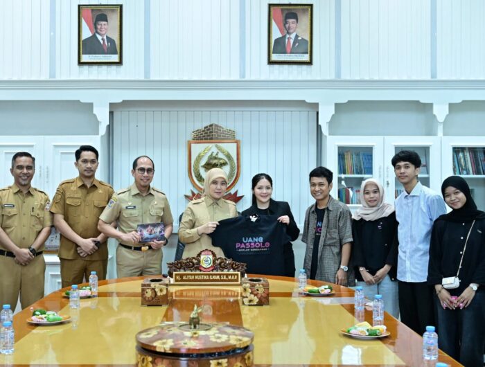 Terima Audiensi PT Andi Burhamzah Timur Film, Aliyah Mustika Dukung Film Lokal “Uang Passolo”