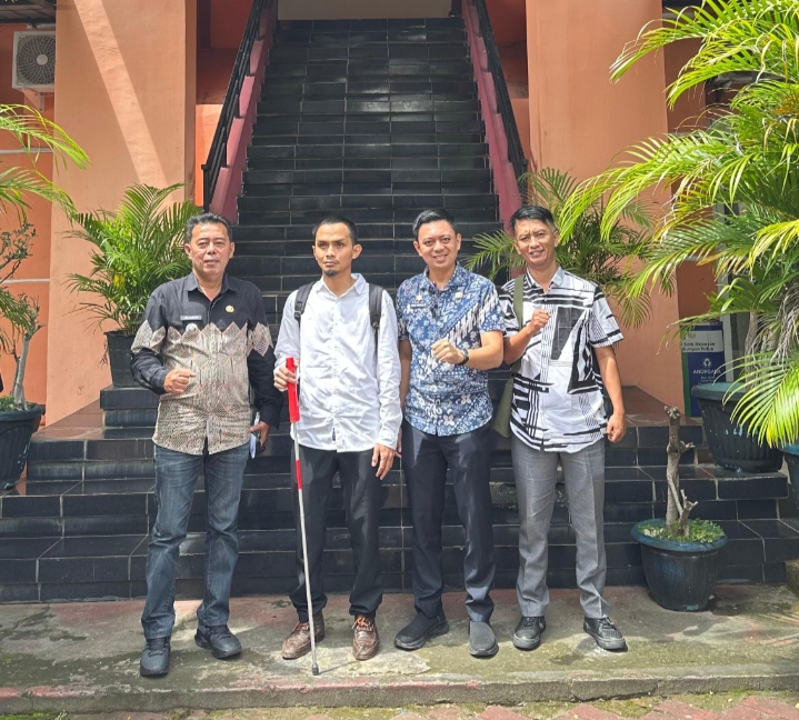 Camat dan Sekcam Biringkanaya Kompak Terima Peserta Magang Disabilitas