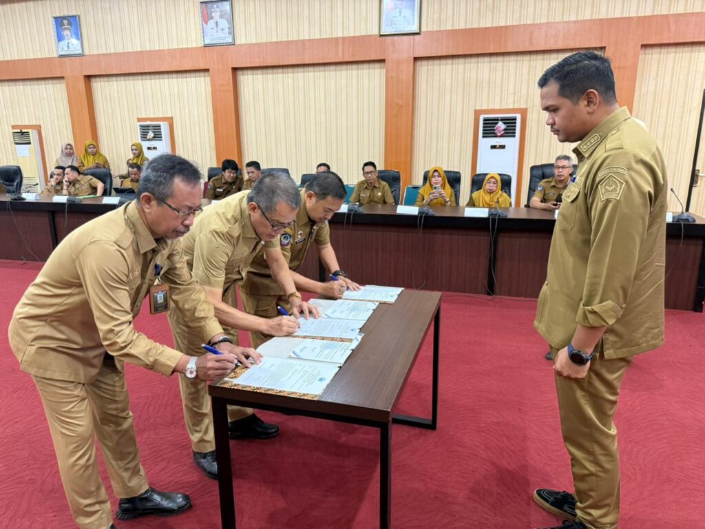 Bupati Bantaeng Pimpin Penandatanganan Pakta Integritas dan Perjanjian Kinerja Perangkat Daerah 2026