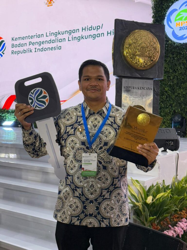 Bantaeng Raih Penghargaan Nasional Sertifikat Adipura Pengelolaan Sampah