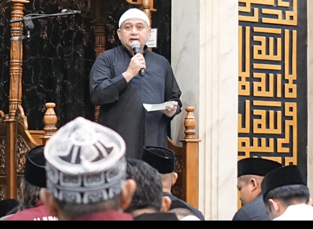 Safari Subuh di Kecamatan Ujung Tanah, Munafri Imbau Masyarakat Waspada Cuaca Ekstrem Saat