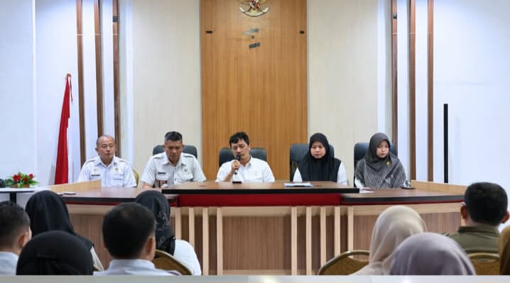 Camat Tamalanrea Pimpin Rakor Perdana Bersama Pejabat Struktural dan Staf