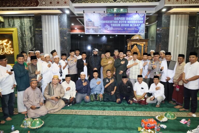 Munafri Pimpin Safari Ramadhan di Masjid Al-Muamalah Kecamatan Tamalanrea