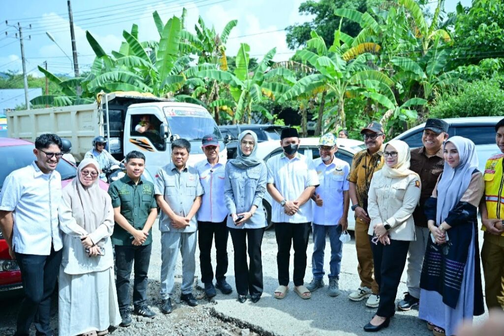 DPRD Sulsel Tinjau Progres Pengerjaan Jalan Gowa – Takalar